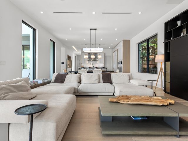 Home for rent at 1014 Melaleuca Road - photo 6058203