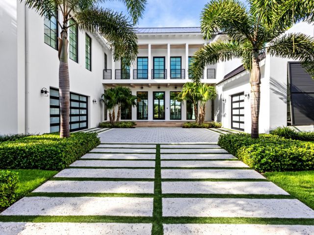 Home for rent at 1014 Melaleuca Road - photo 6058208