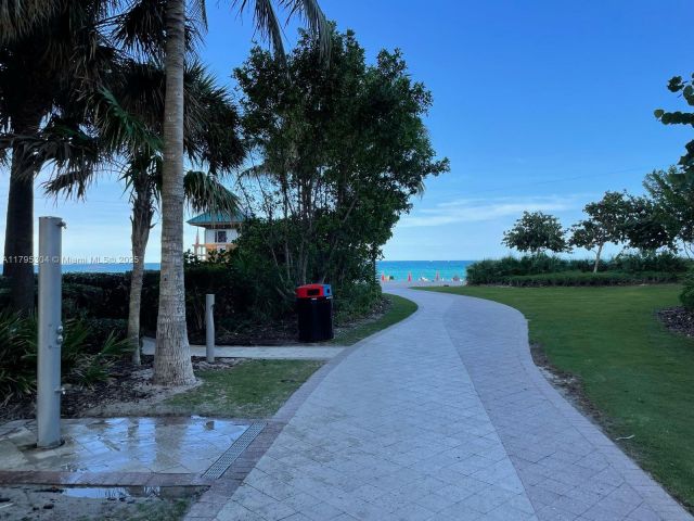 Apartment for rent  Unit #PH29 - photo 6022211