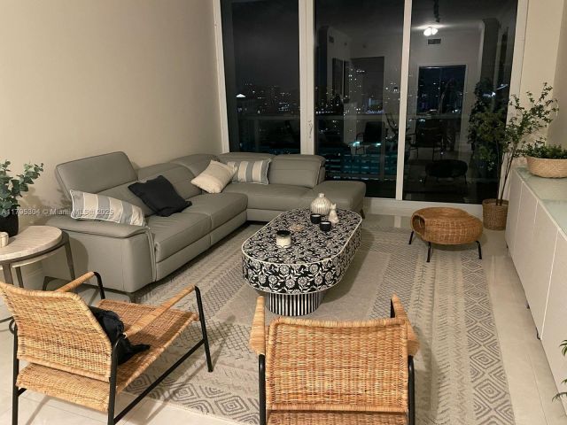 Apartment for rent  Unit #PH29 - photo 6022213