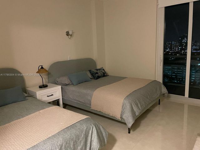 Apartment for rent  Unit #PH29 - photo 6022216