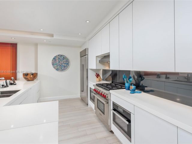 Apartment for sale  Unit #U-0203 - photo 6029005