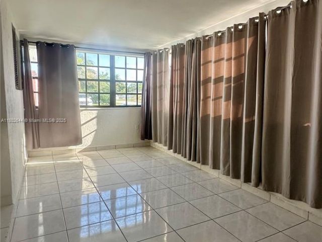 Home for sale at 18201 NW 5th Ave - photo 6020255