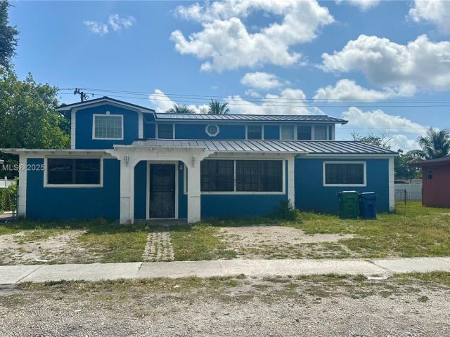 Home for sale at 18201 NW 5th Ave - photo 6020256