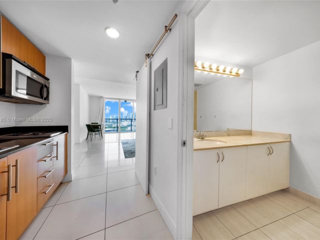 Apartment for sale  Unit #3308 - photo 7436957