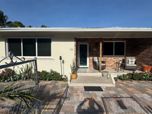 Home for sale at 111 SW 24th Ave - photo 6025261