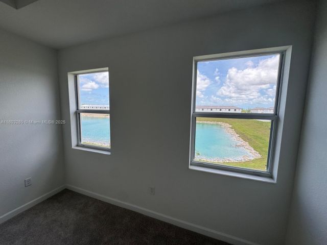 Home for rent at 2825 SE 25 . - photo 6028181