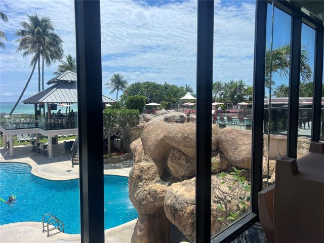 Apartment for sale  Unit #914 - photo 6191401