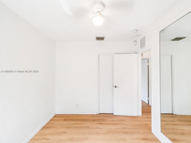 Home for rent at 1240 NW 7th Ave 1 - photo 6022012