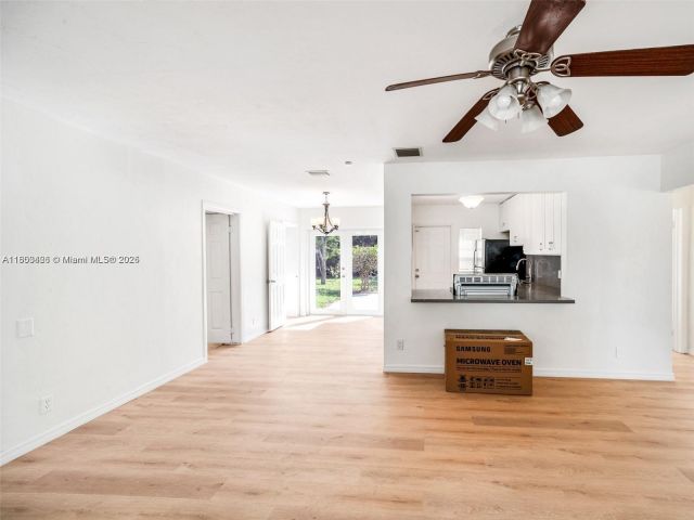 Home for rent at 1240 NW 7th Ave 1 - photo 6022022