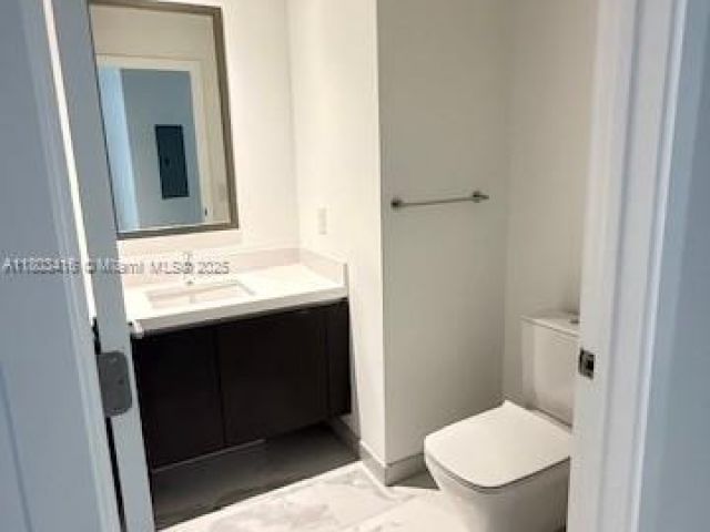 Apartment for sale  Unit #3700 - photo 6022263