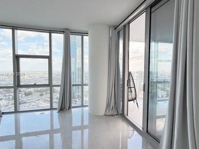 Apartment for sale  Unit #3700 - photo 6022266