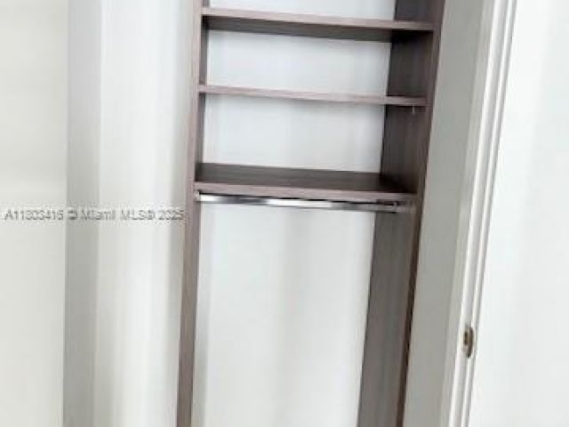 Apartment for sale  Unit #3700 - photo 6022269