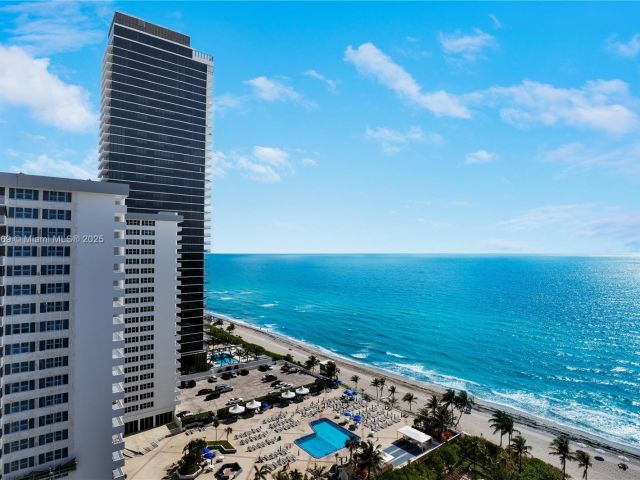 Apartment for sale  Unit #PH4 - photo 7129693