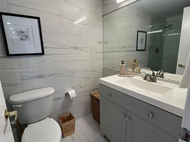 Apartment for sale  Unit #326 - photo 6051789