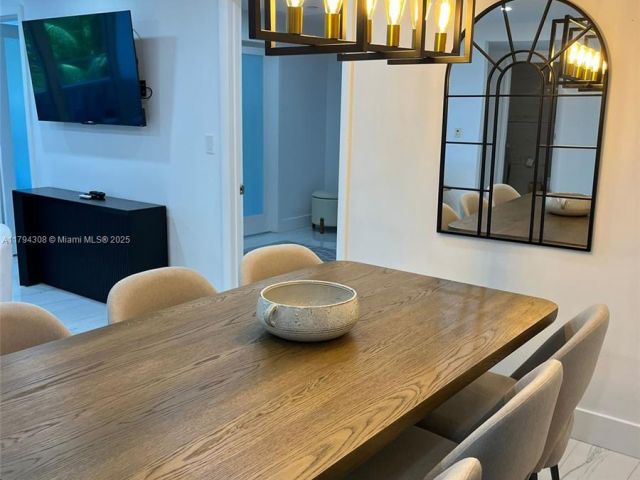 Apartment for sale  Unit #326 - photo 6051801