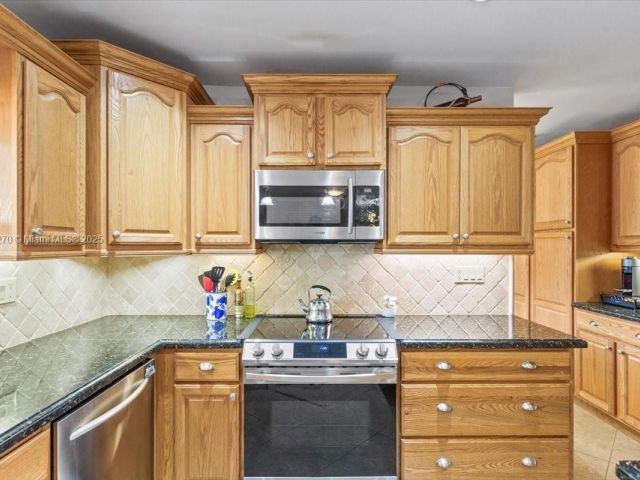 Home for sale at 9750 SW 143rd Dr - photo 6071390