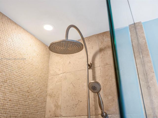 Apartment for sale  Unit #PH204 - photo 6037657