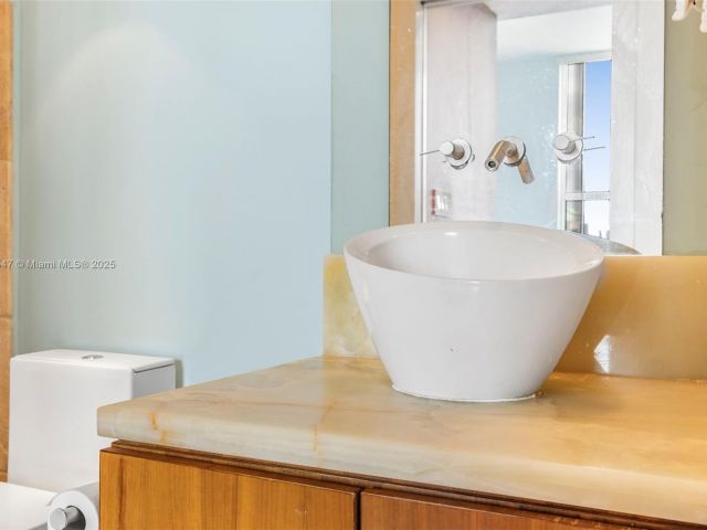 Apartment for sale  Unit #PH204 - photo 6037659