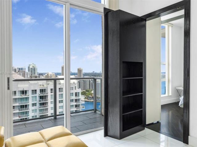 Apartment for sale  Unit #PH204 - photo 6037663