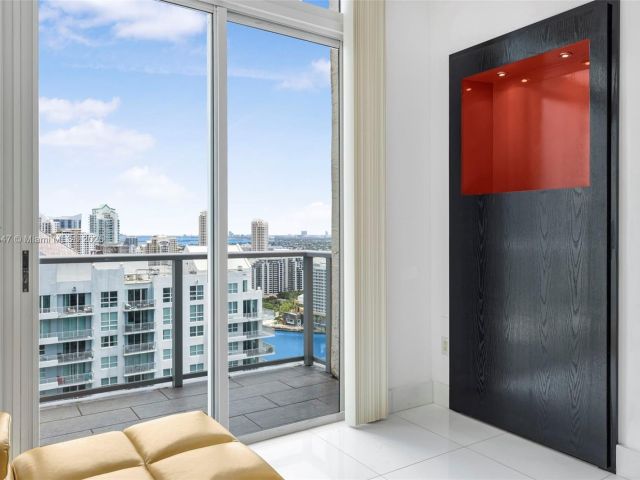 Apartment for sale  Unit #PH204 - photo 6037664