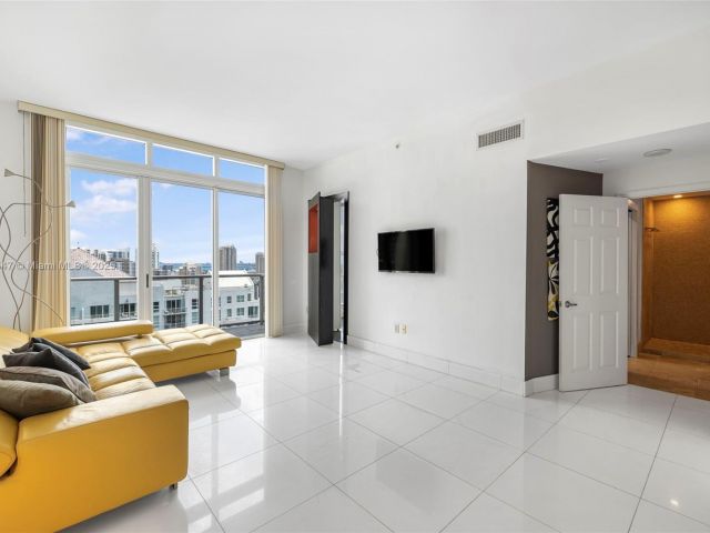 Apartment for sale  Unit #PH204 - photo 6037667