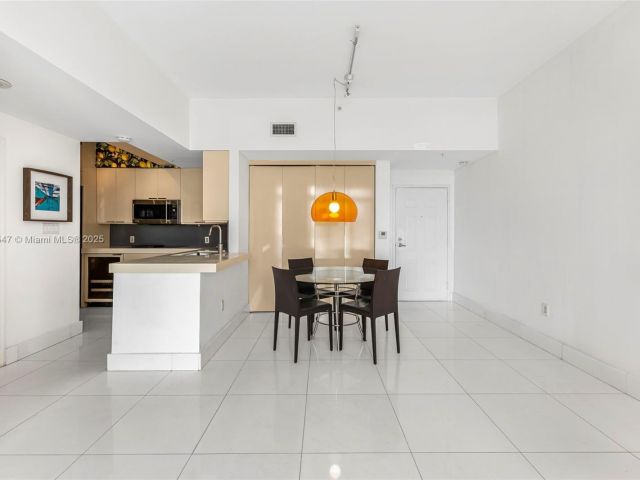 Apartment for sale  Unit #PH204 - photo 6037674