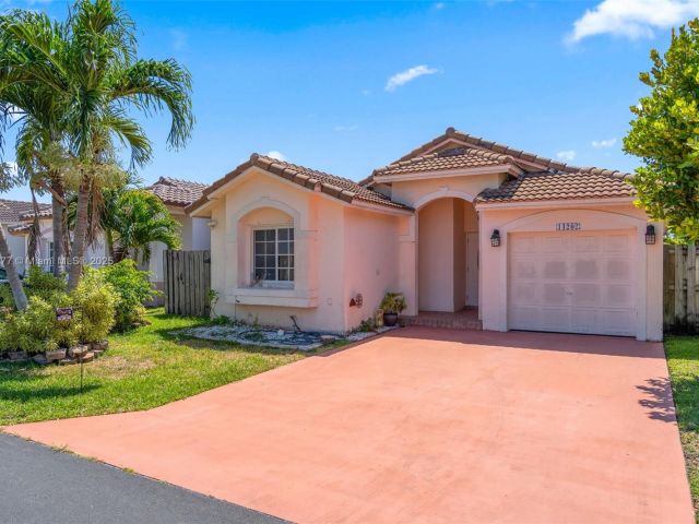 Home for sale at 14202 SW 151st Ct - photo 6067075