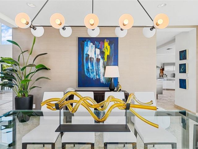 Home for rent at 2416 Bayview Dr - photo 6026310