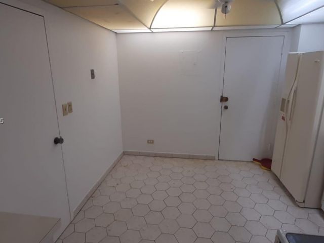 Apartment for sale  Unit #1711 - photo 6027349