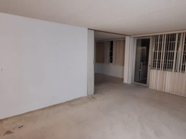 Apartment for sale  Unit #1711 - photo 7442621