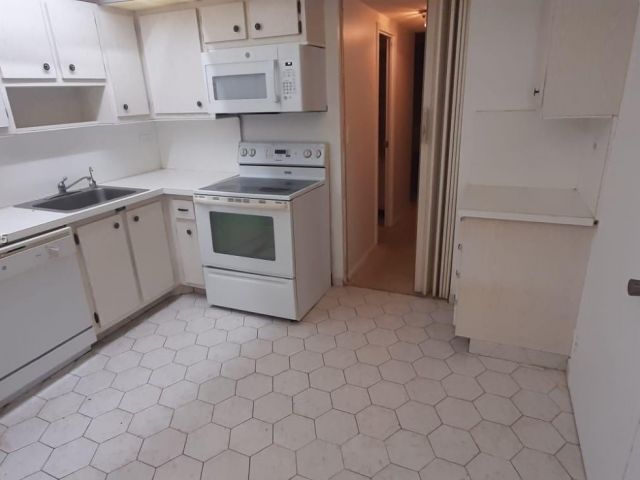 Apartment for sale  Unit #1711 - photo 7442627