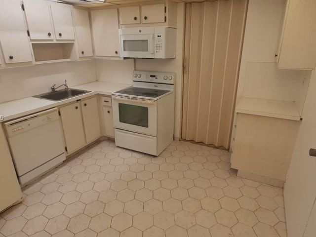 Apartment for sale  Unit #1711 - photo 7442629