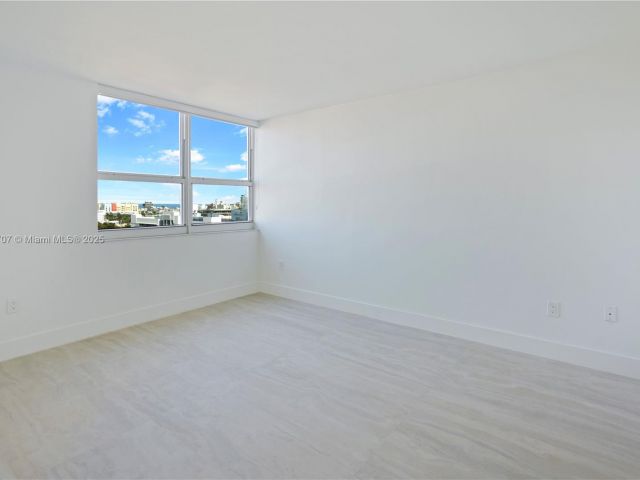 Apartment for sale  Unit #1404 - photo 6043991