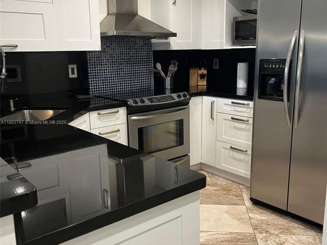 Apartment for sale  Unit #731 - photo 6051819