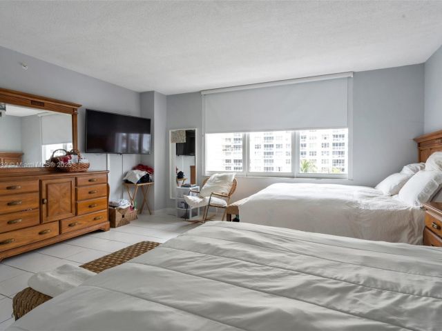 Apartment for sale  Unit #615 - photo 6028325