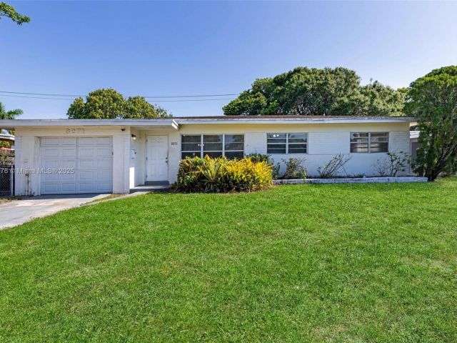 Home for sale at 3271 Auburn Blvd - photo 6041420