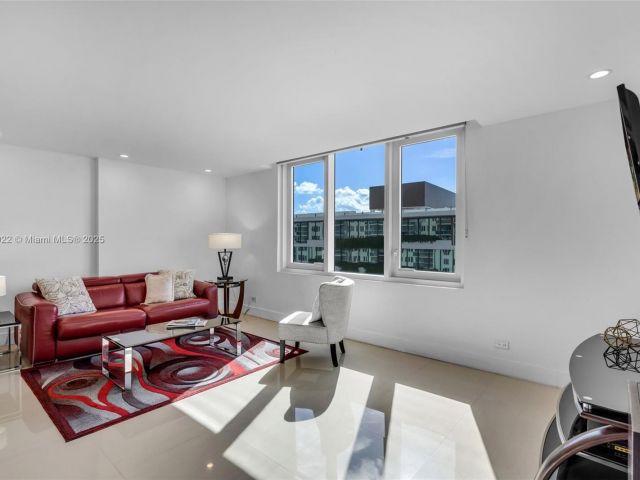 Apartment for sale  Unit #727 - photo 6032070