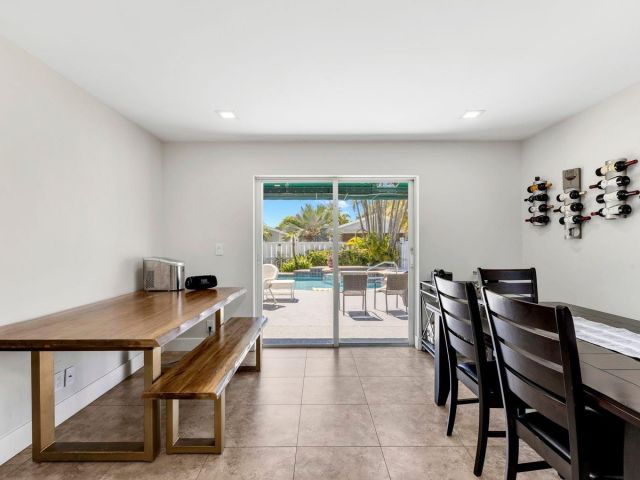 Home for sale at 1220 SW 46th Ter - photo 6041448