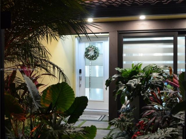 Home for sale at 3629 Estepona Ave - photo 6028119