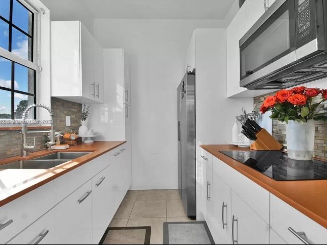 Home for sale at 12202 SW 216th St - photo 6027969