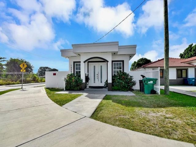 Home for sale at 12202 SW 216th St - photo 6027976