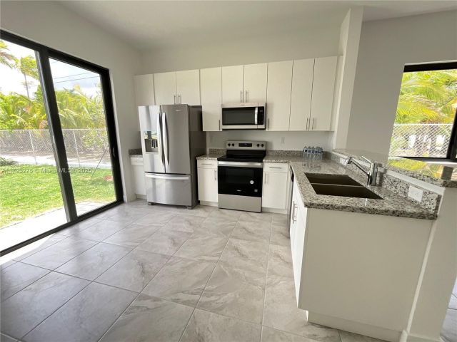 Home for sale at  - photo 6073977