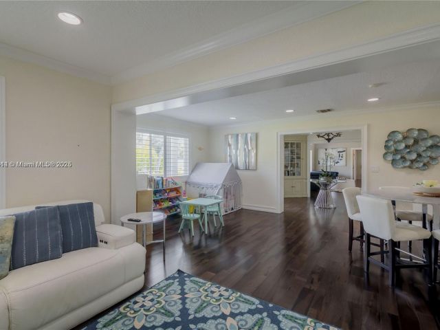 Home for rent at 8500 SW 70th St - photo 6031515