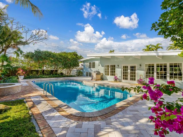 Home for sale at 1900 Admirals Way - photo 6032696