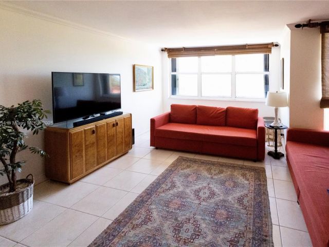 Apartment for sale  Unit #308 - photo 6037166