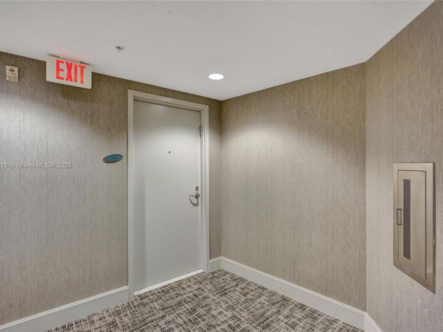 Apartment for sale  Unit #808 - photo 6034081