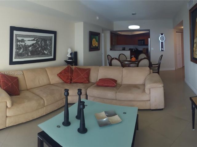 Apartment for sale  Unit #3601 - photo 6033136