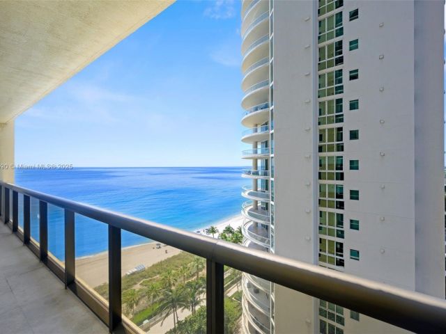 Apartment for sale  Unit #1202 - photo 6033539