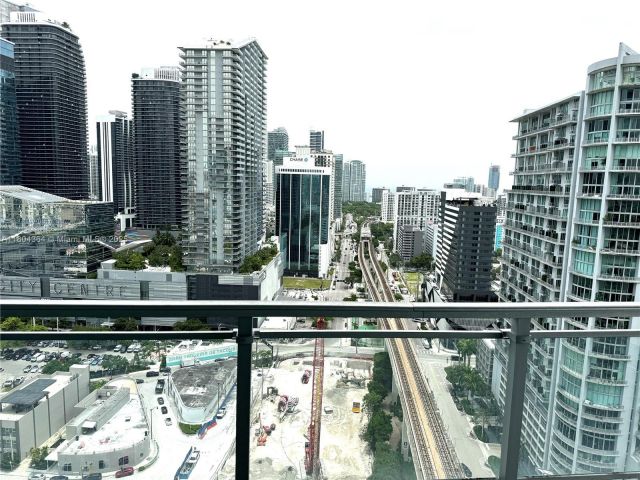 Apartment for sale  Unit #1605 - photo 6039669